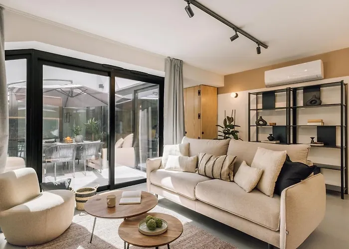 Faial - 1 Bedroom And Terrace In Santo Antonio Апартаменти Лісабон